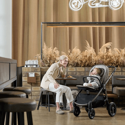 mamas-and-papas-2