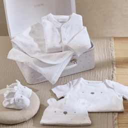 the-little-white-company-thumbnail-1