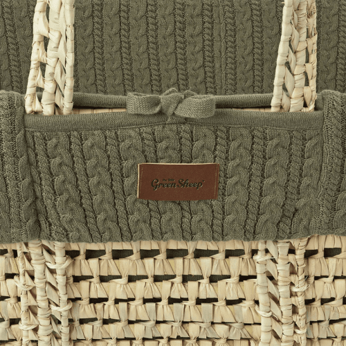 the-little-green-sheep-5