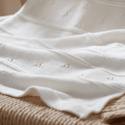 the-little-white-company-thumbnail-3