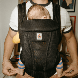 Image showing the Omni Deluxe Mesh Baby Carrier, Onyx Black product.