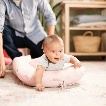 Image showing the Deluxe+ Dock Printed Baby Nest, Blossom Chambray product.