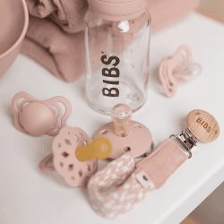 Image showing the Paci Braid Wooden Dummy Clip, Blush / Ivory product.