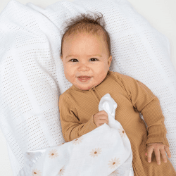 Image showing the Pack of 2 Muslin Comforter Blankets, Daisies product.