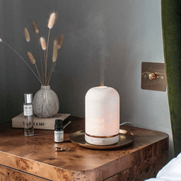 neom-organics-london-thumbnail-3