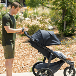uppababy-thumbnail-0
