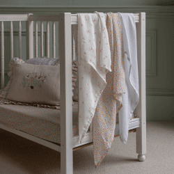 Image showing the Set of 3 Muslin Squares, 70 x 70cm, Anemone product.