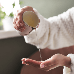 neom-organics-london-thumbnail-1