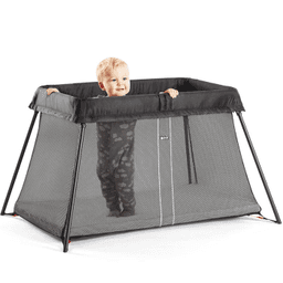 babybjorn-thumbnail-1