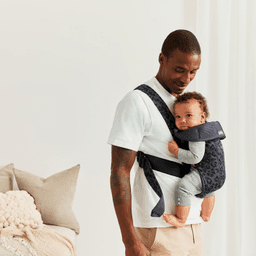 babybjorn-thumbnail-3