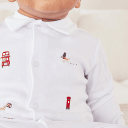 the-little-white-company-thumbnail-3