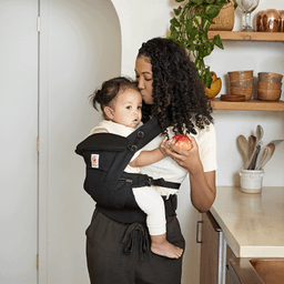 ergobaby-thumbnail-1