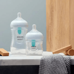 Image showing the Natural Response AirFree Vent 6 Piece Baby Bottle Set, Clear product.